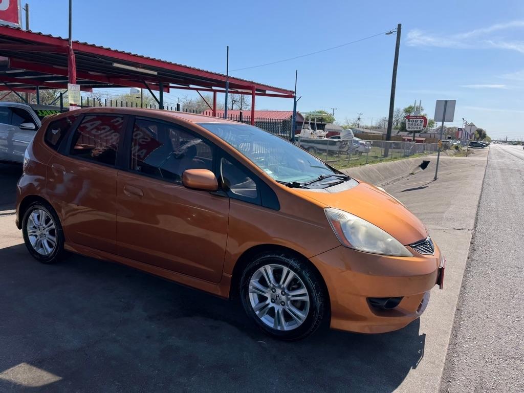 Honda Fit Sport 5-Speed AT 2010