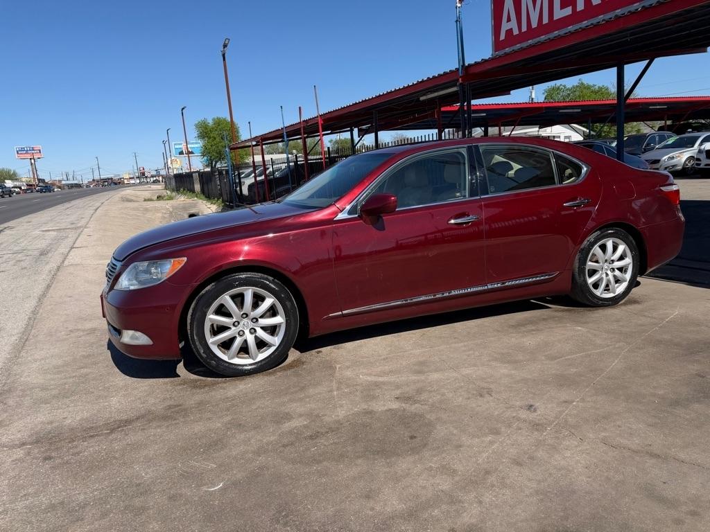 Lexus LS 460 Luxury Sedan 2008