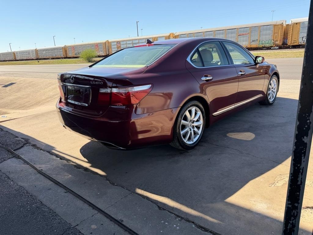 Lexus LS 460 Luxury Sedan 2008