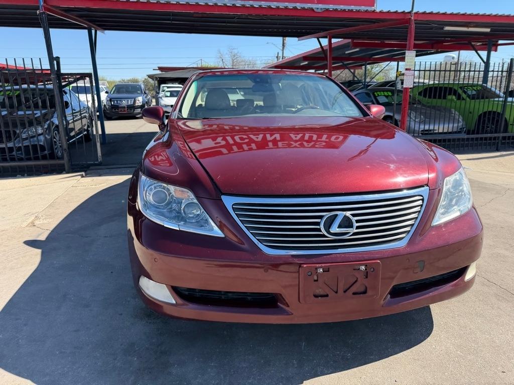Lexus LS 460 Luxury Sedan 2008