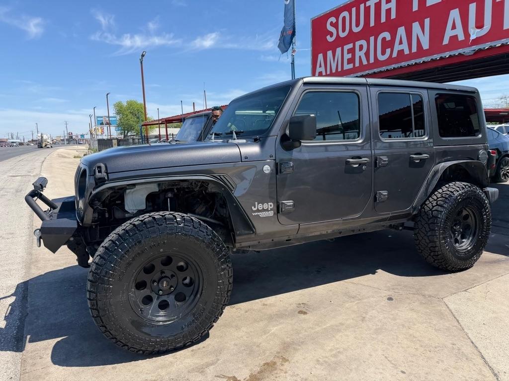 Jeep Wrangler Unlimited Sport 2018