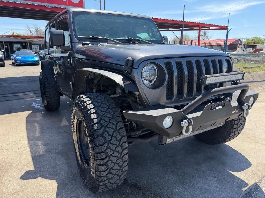 Jeep Wrangler Unlimited Sport 2018