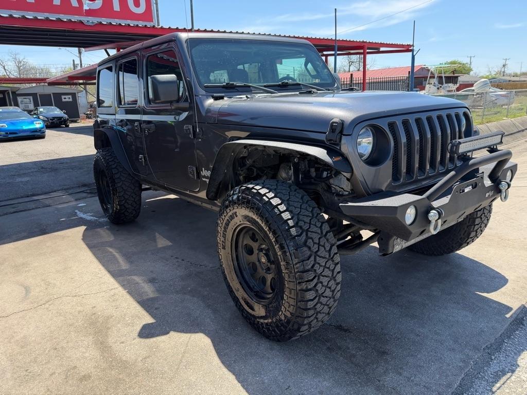 Jeep Wrangler Unlimited Sport 2018