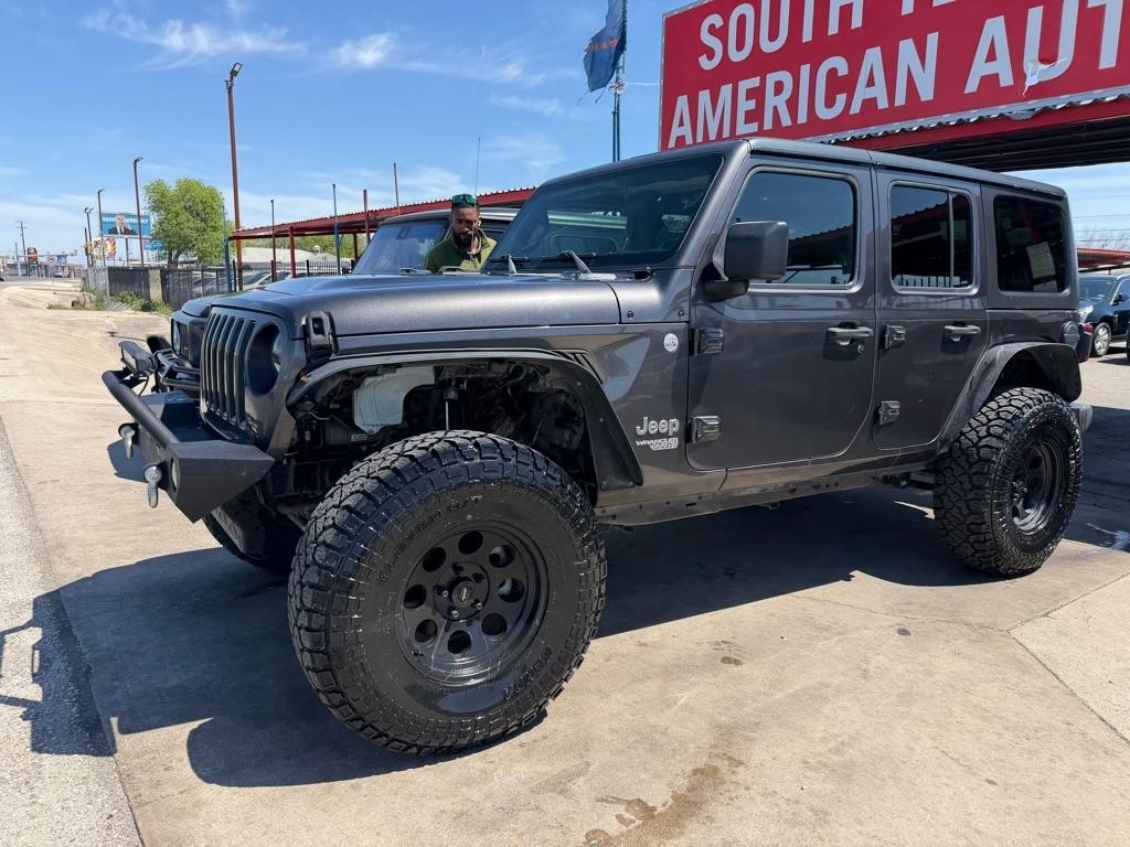 Jeep Wrangler Unlimited Sport 2018