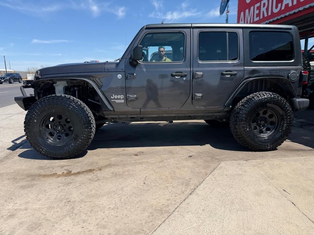 Jeep Wrangler Unlimited Sport 2018