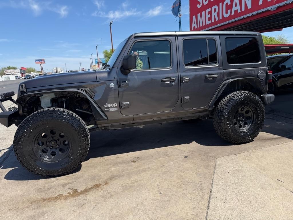 Jeep Wrangler Unlimited Sport 2018