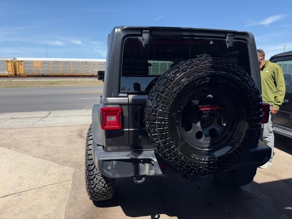 Jeep Wrangler Unlimited Sport 2018