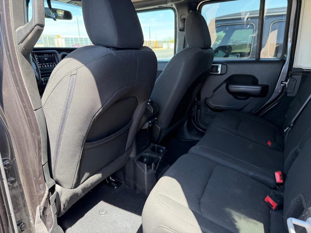 Jeep Wrangler Unlimited Sport 2018