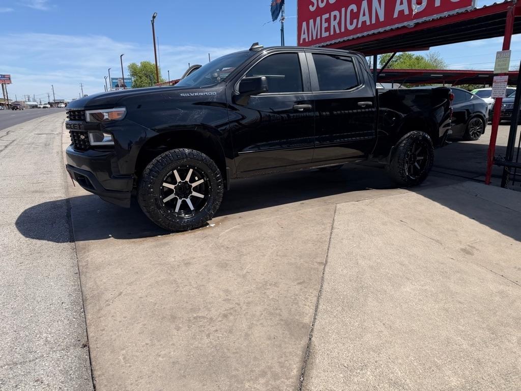 Chevrolet Silverado 1500 Custom Crew Cab Long Box 2WD 2020