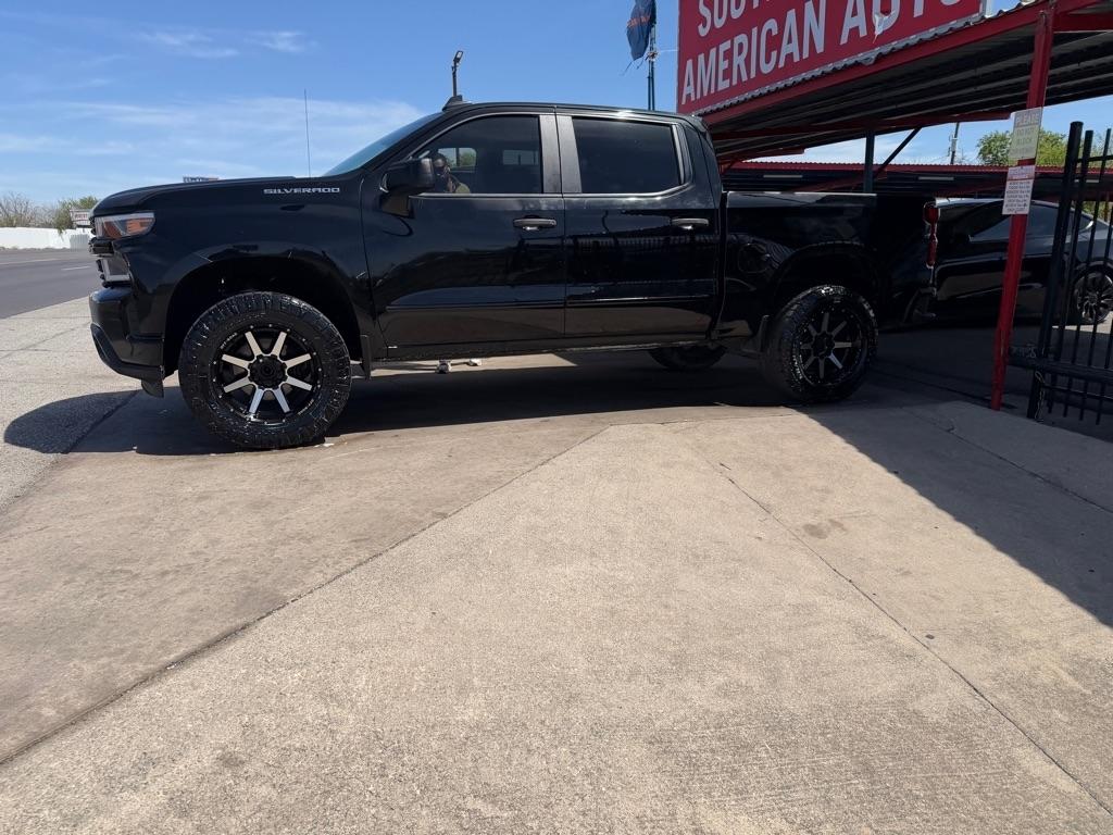 Chevrolet Silverado 1500 Custom Crew Cab Long Box 2WD 2020