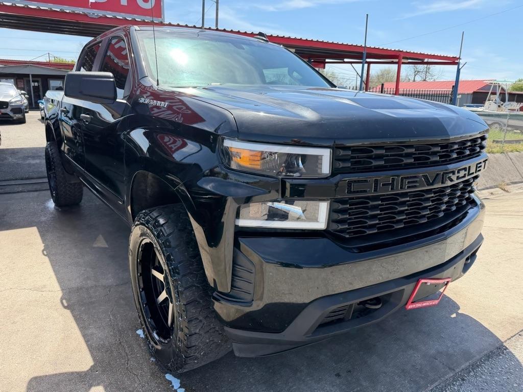 Chevrolet Silverado 1500 Custom Crew Cab Long Box 2WD 2020