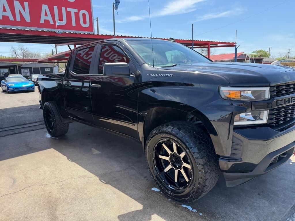 Chevrolet Silverado 1500 Custom Crew Cab Long Box 2WD 2020