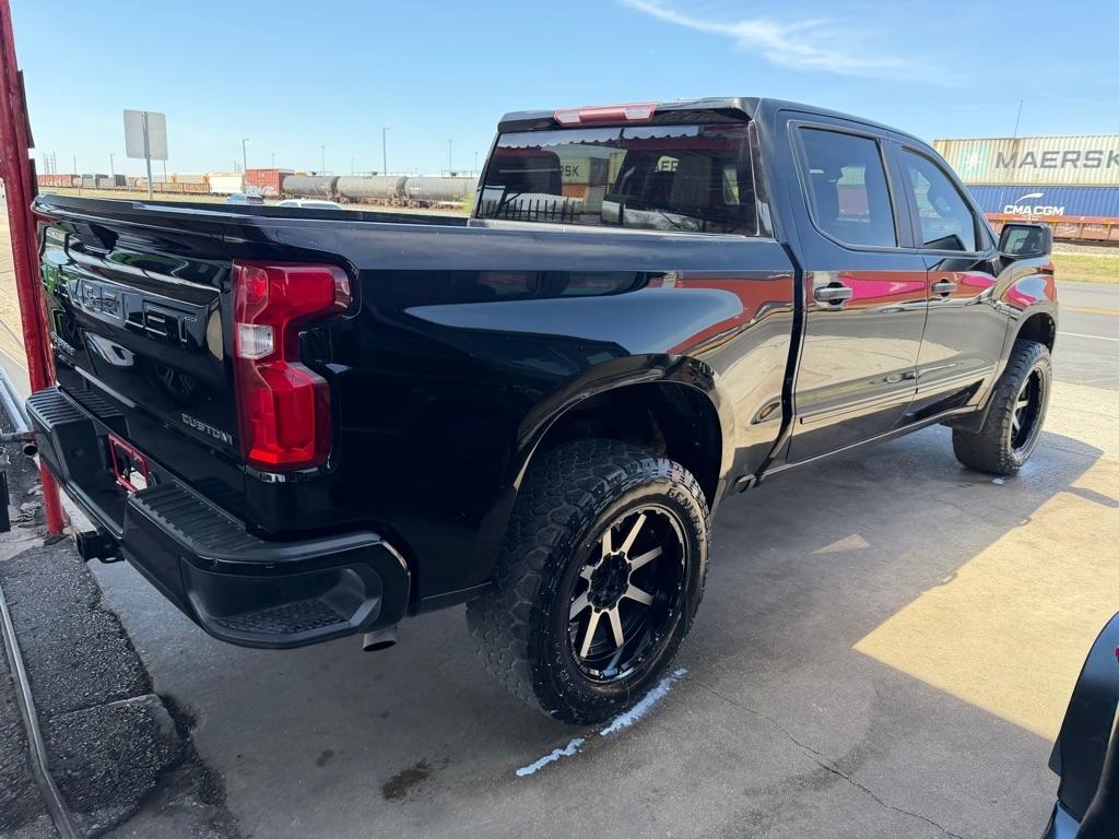 Chevrolet Silverado 1500 Custom Crew Cab Long Box 2WD 2020