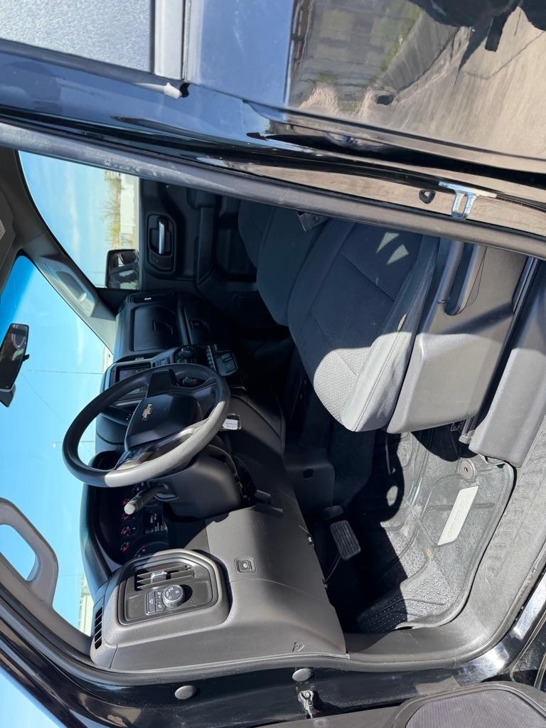 Chevrolet Silverado 1500 Custom Crew Cab Long Box 2WD 2020