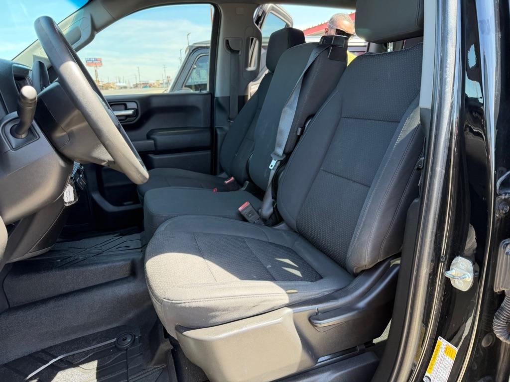 Chevrolet Silverado 1500 Custom Crew Cab Long Box 2WD 2020