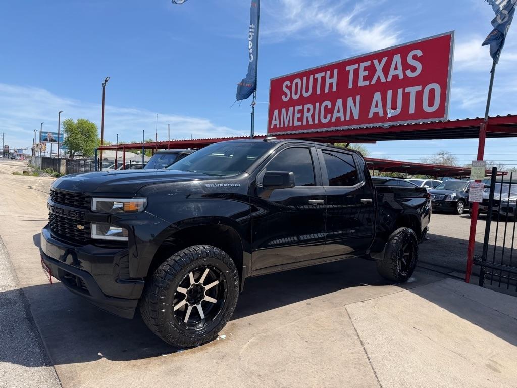 Chevrolet Silverado 1500 Custom Crew Cab Long Box 2WD 2020
