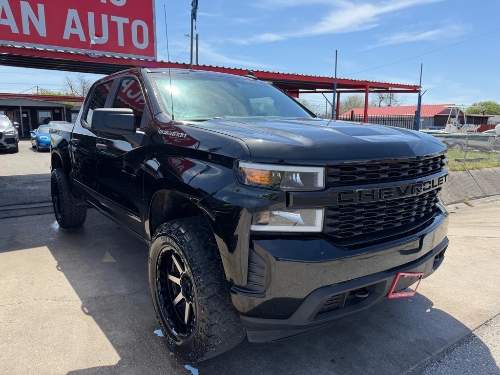 Chevrolet Silverado 1500 Custom Crew Cab Long Box 2WD 2020