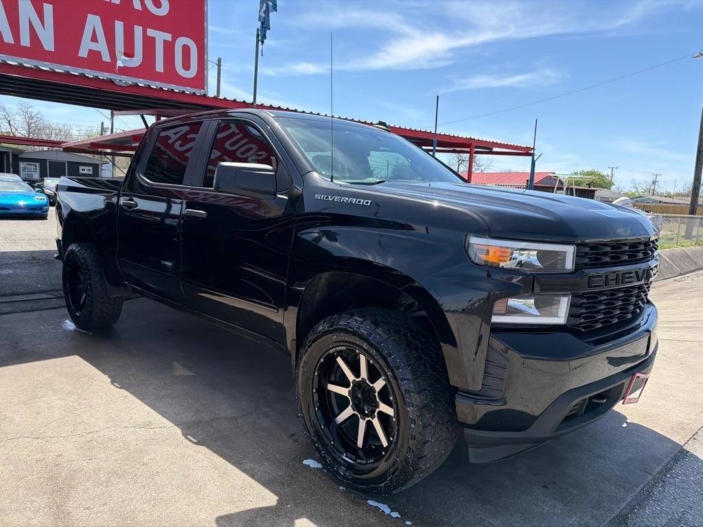 Chevrolet Silverado 1500 Custom Crew Cab Long Box 2WD 2020