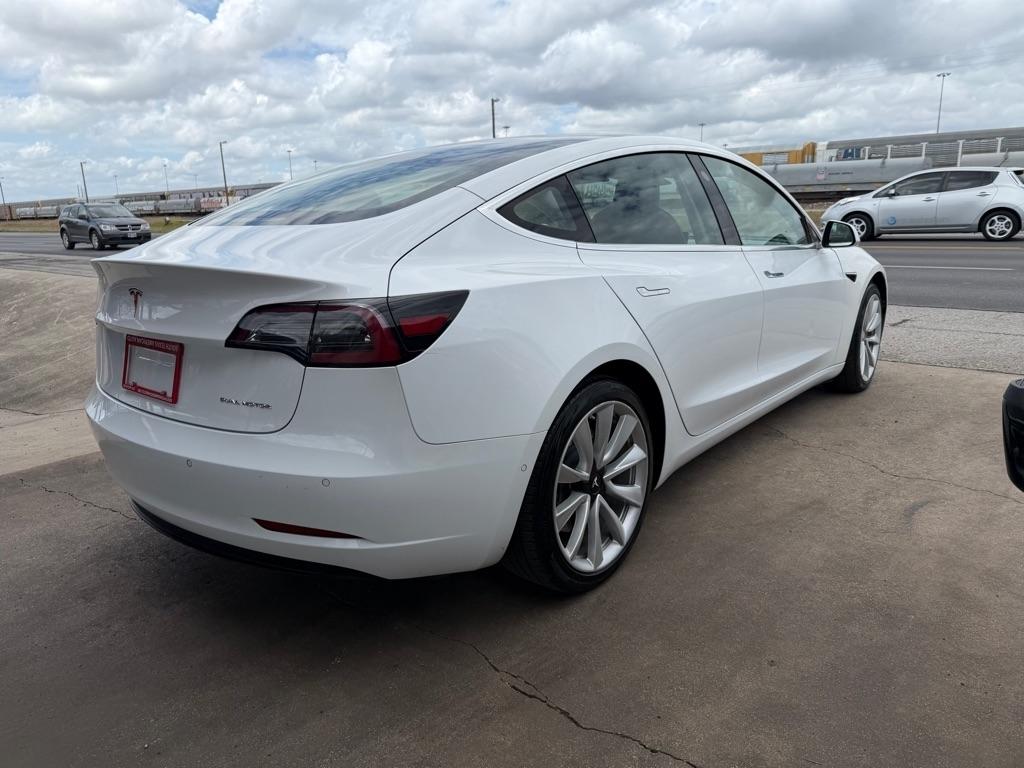 Tesla Model 3 Long Range 2018