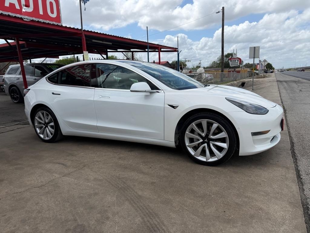 Tesla Model 3 Long Range 2018
