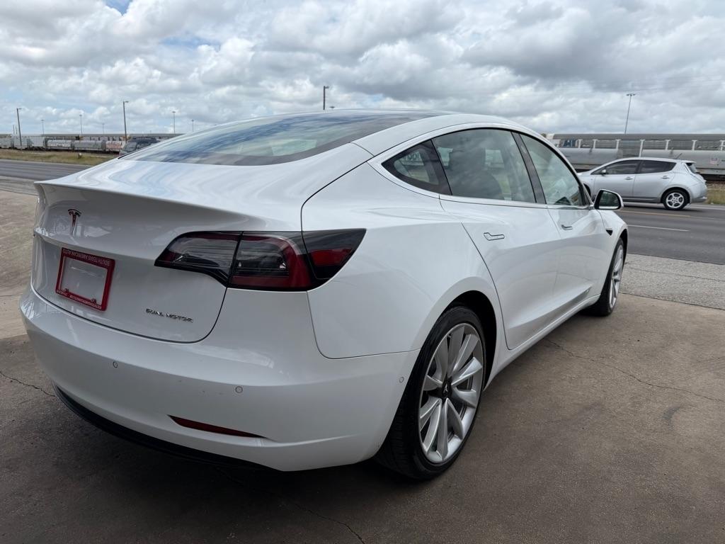 Tesla Model 3 Long Range 2018