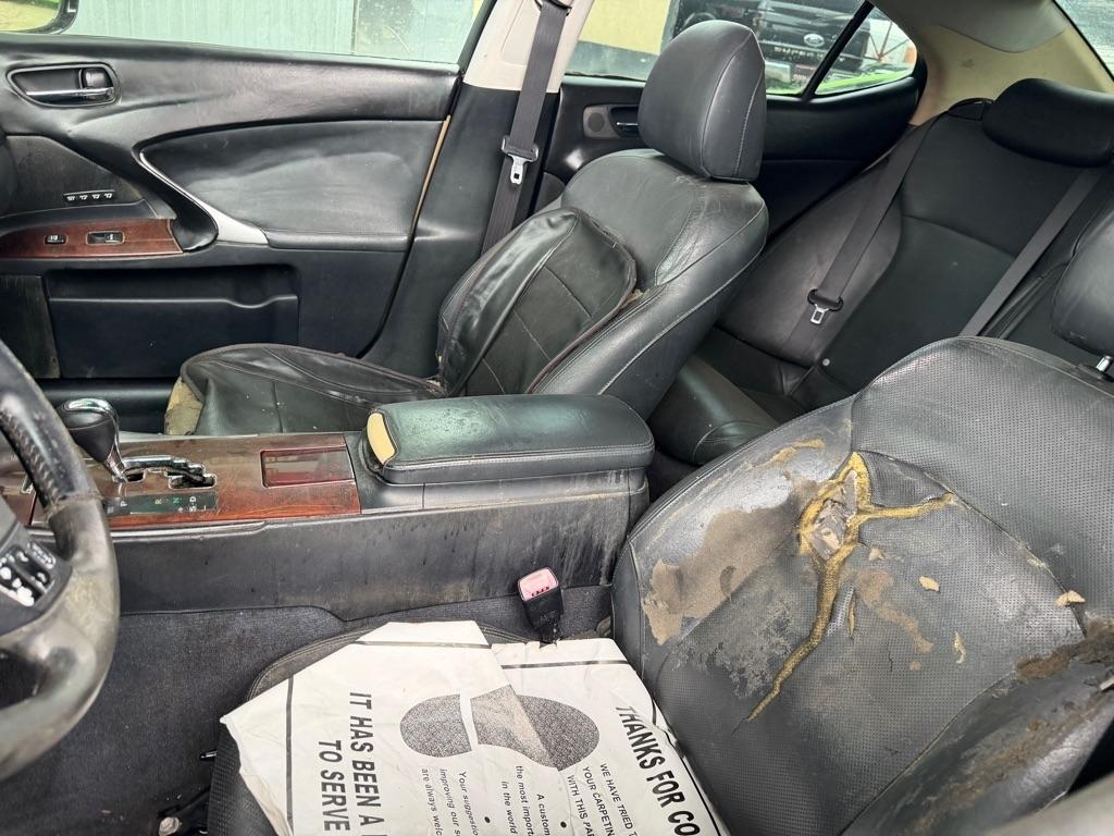 Lexus IS IS 250 6-Speed Manual 2006