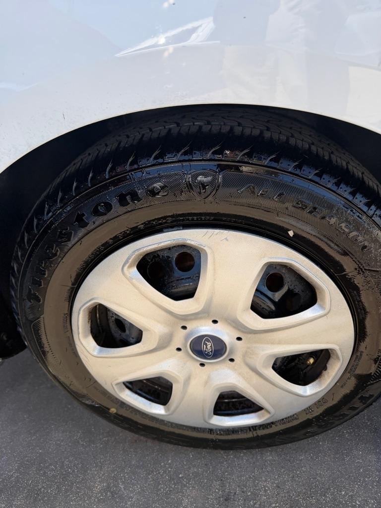 Ford Focus S Sedan 2016