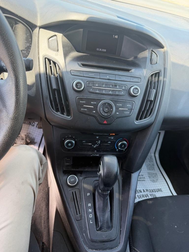 Ford Focus S Sedan 2016