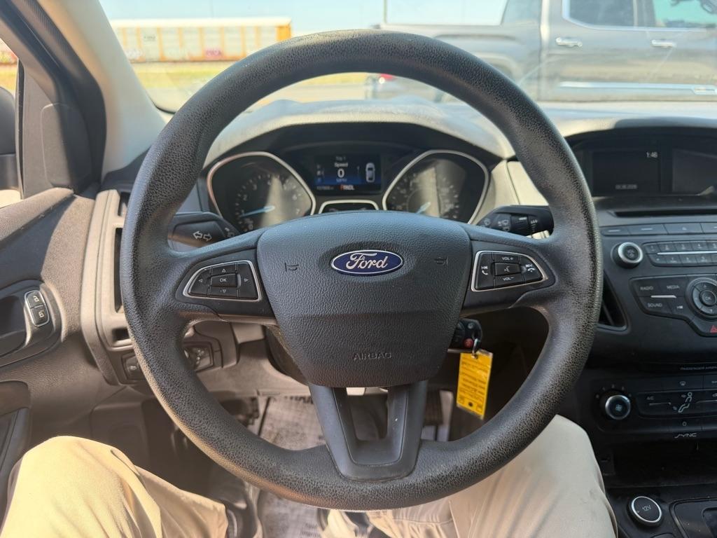 Ford Focus S Sedan 2016