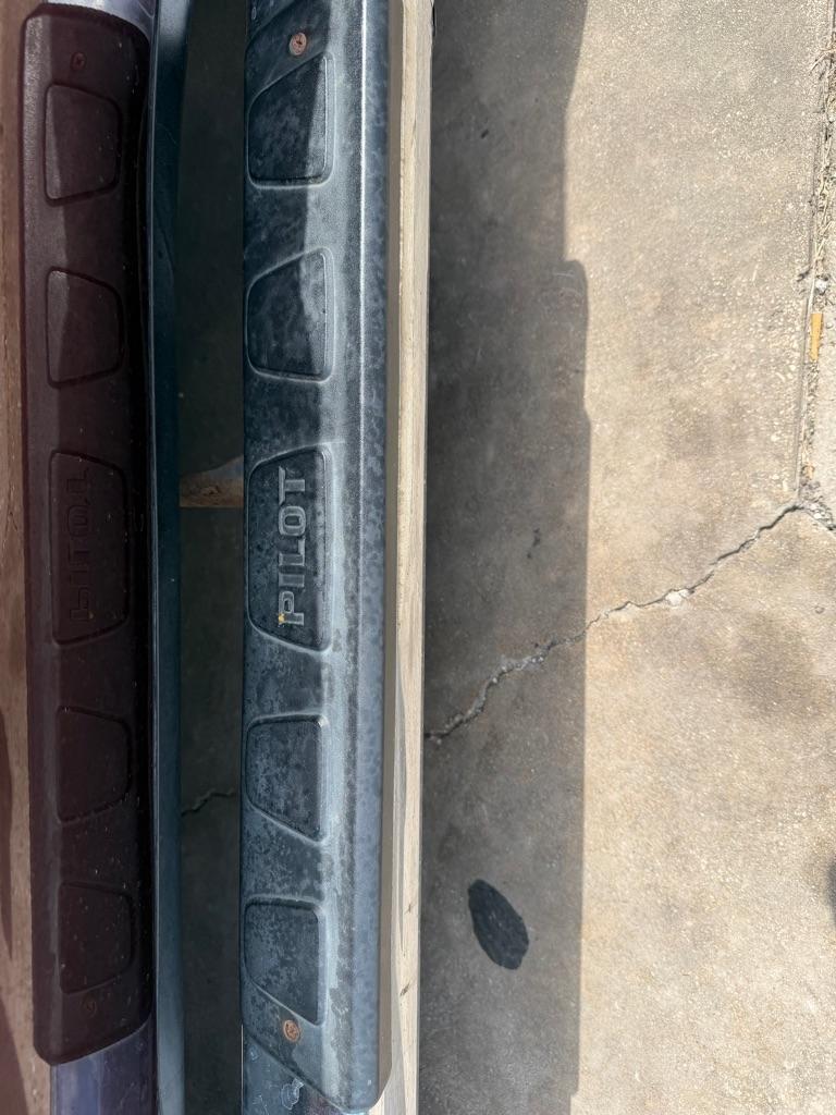 Honda Pilot EX-L 4WD 5-Spd AT with DVD 2010