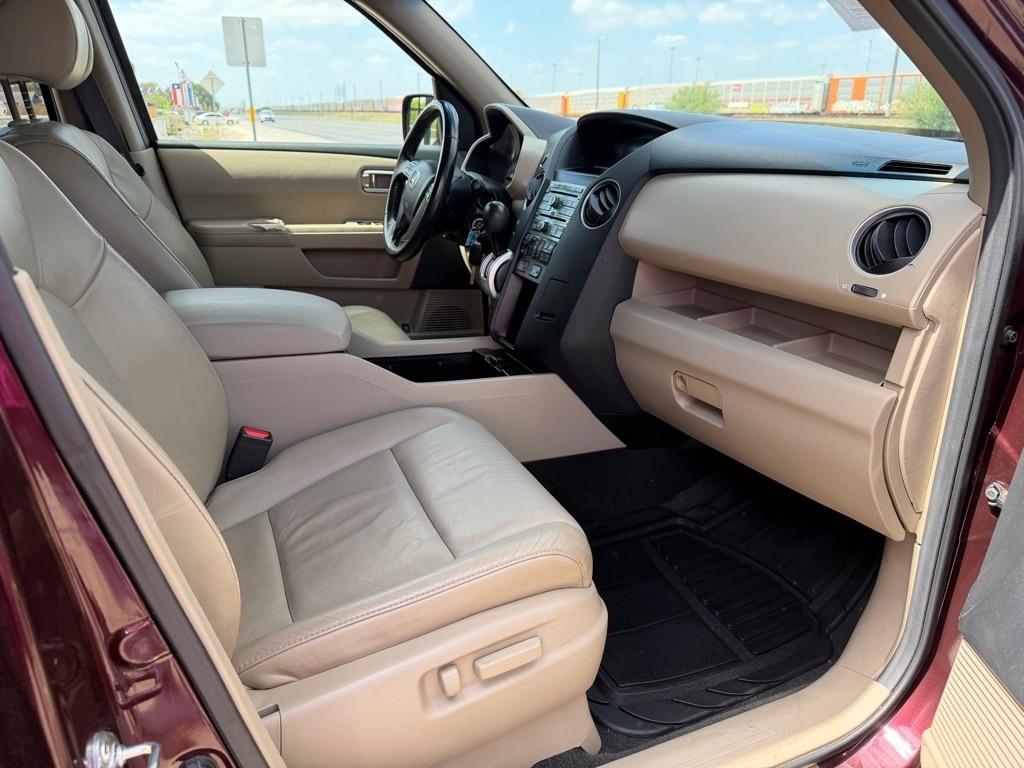 Honda Pilot EX-L 4WD 5-Spd AT with DVD 2010