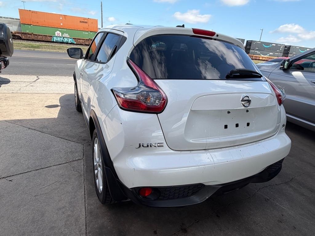 Nissan Juke S FWD 2016