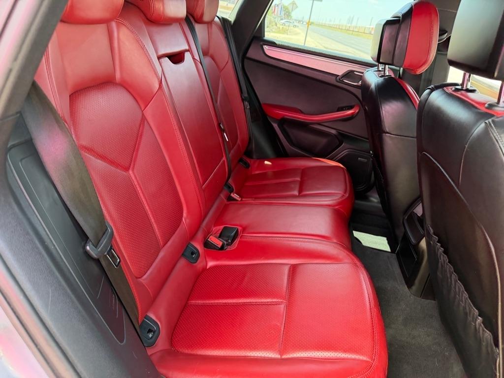 Porsche Macan S 2015