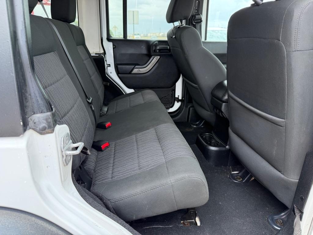 Jeep Wrangler Unlimited Sport 4WD 2012