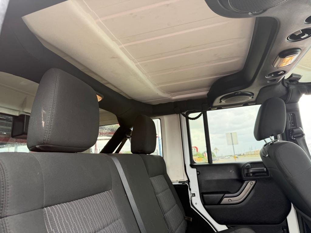 Jeep Wrangler Unlimited Sport 4WD 2012