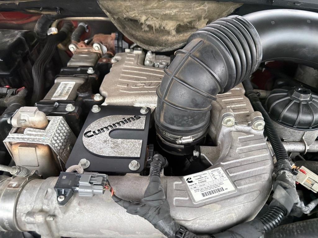 Nissan Titan XD SL 2WD Diesel 2017