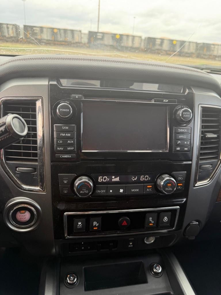 Nissan Titan XD SL 2WD Diesel 2017