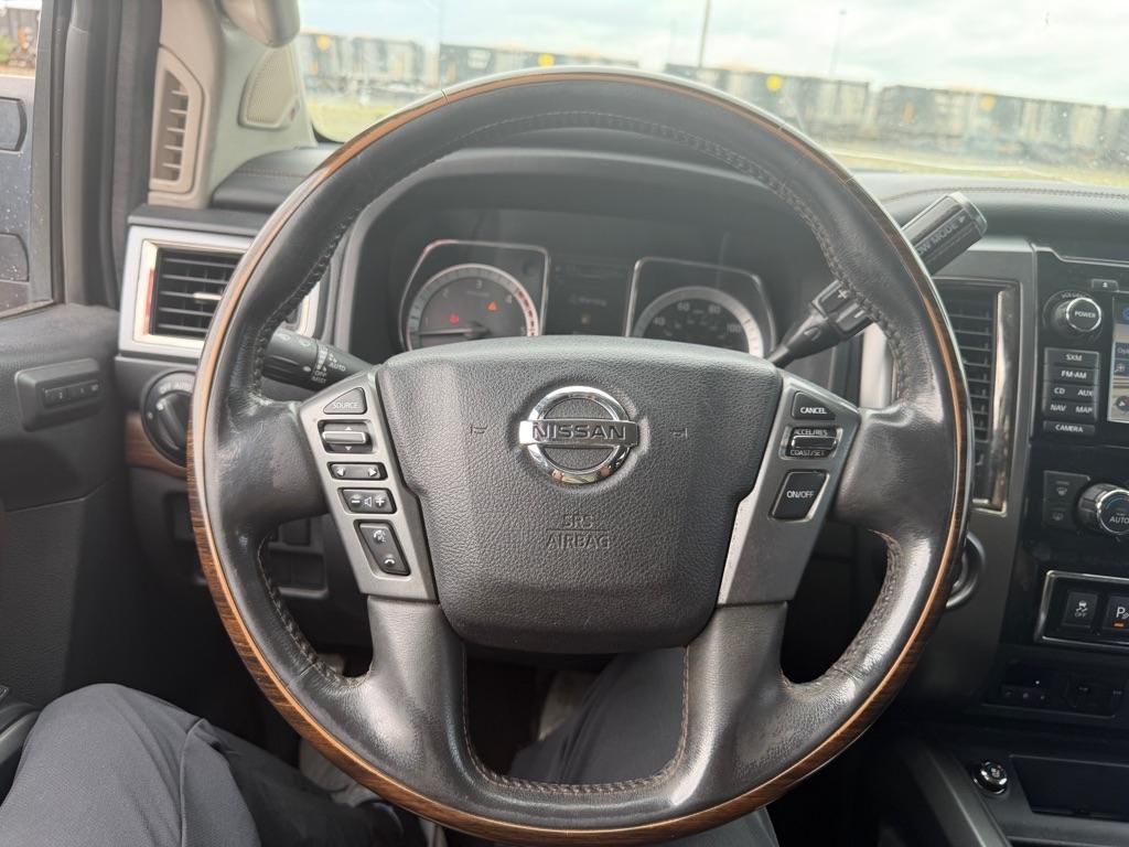 Nissan Titan XD SL 2WD Diesel 2017