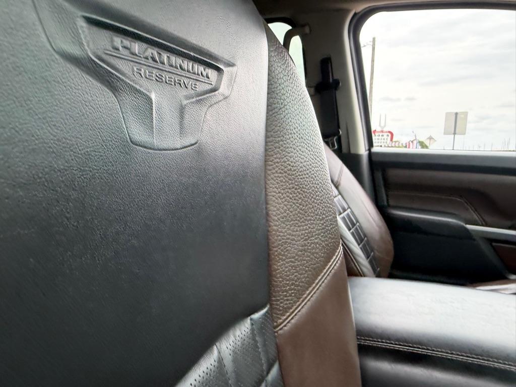 Nissan Titan XD SL 2WD Diesel 2017