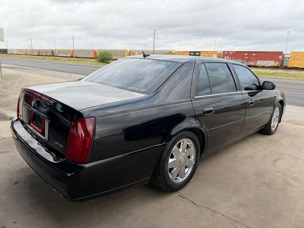 Cadillac DeVille DTS 2005