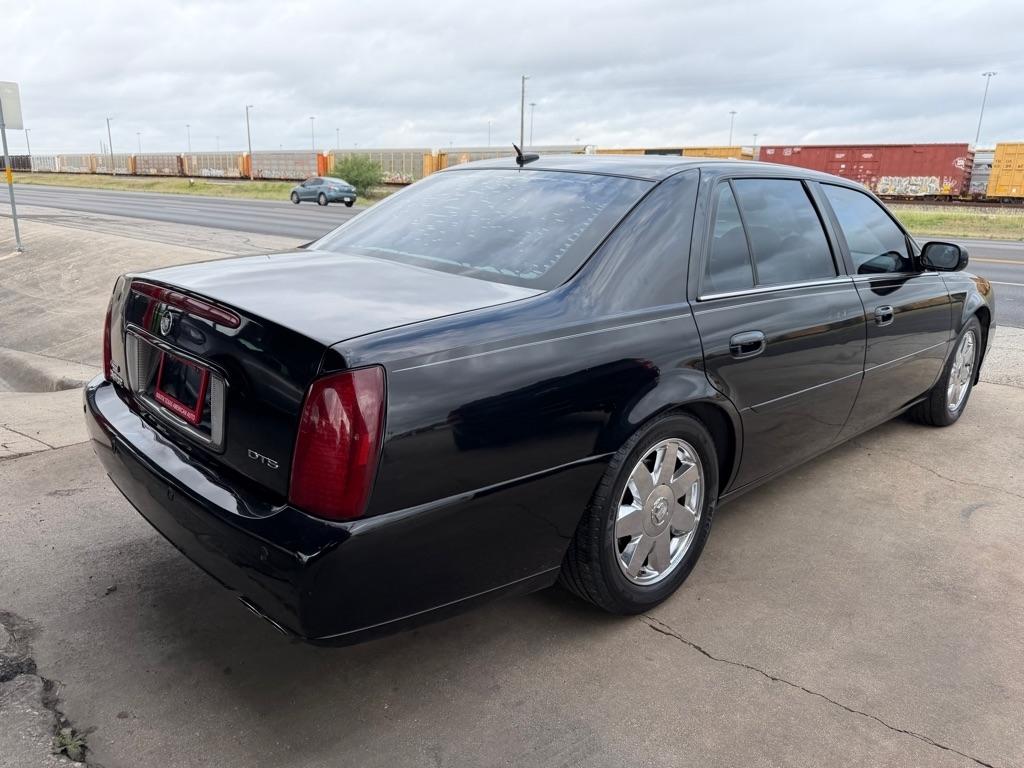 Cadillac DeVille DTS 2005