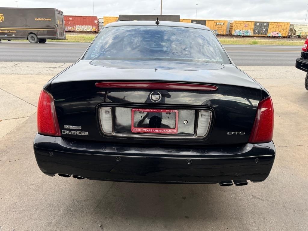 Cadillac DeVille DTS 2005