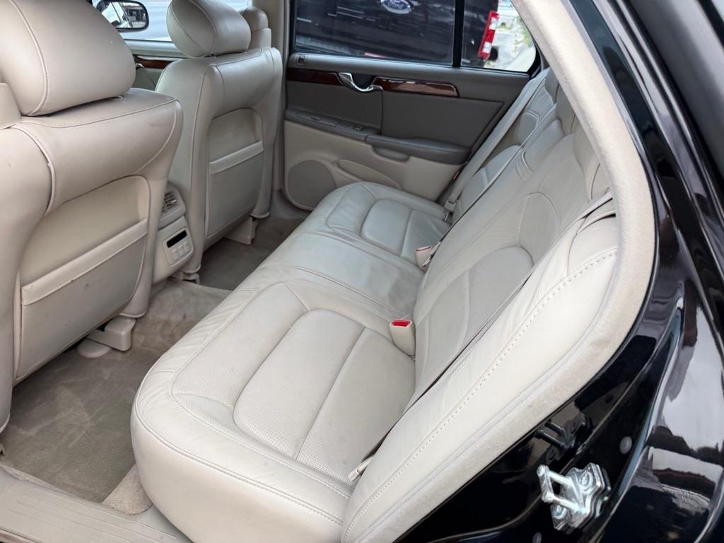 Cadillac DeVille DTS 2005