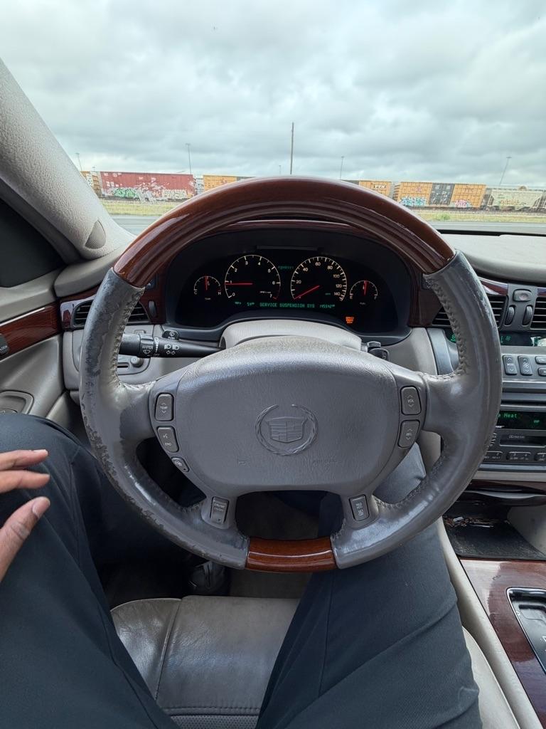 Cadillac DeVille DTS 2005