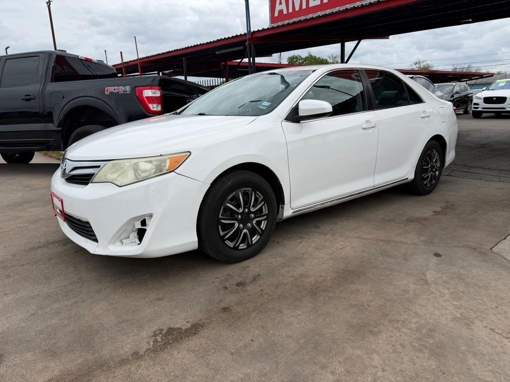 Toyota Camry L 2014