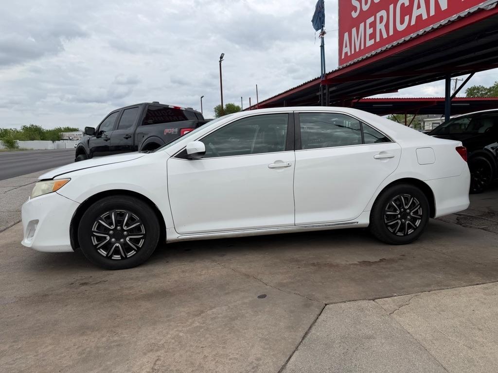 Toyota Camry L 2014