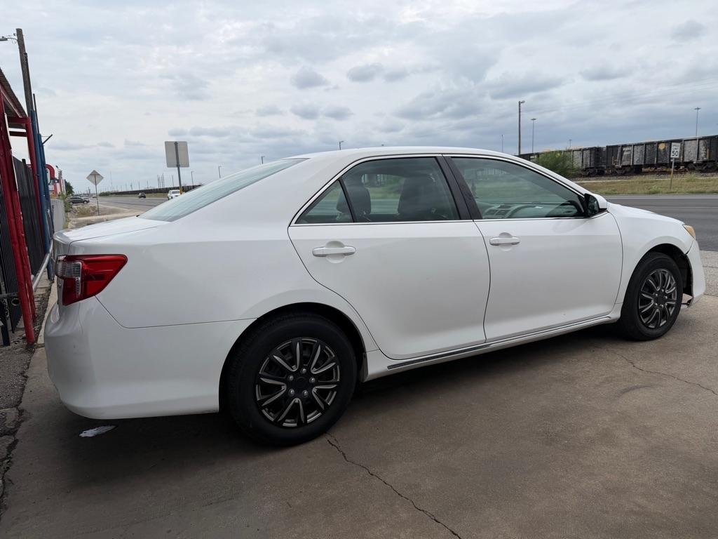 Toyota Camry L 2014