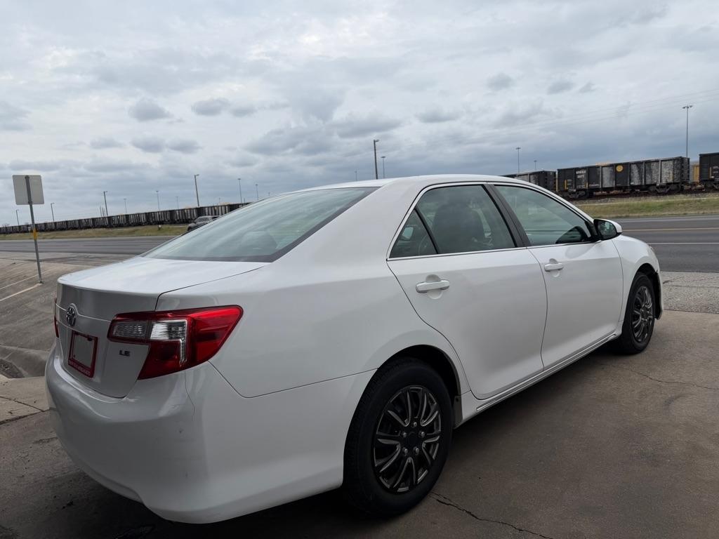 Toyota Camry L 2014