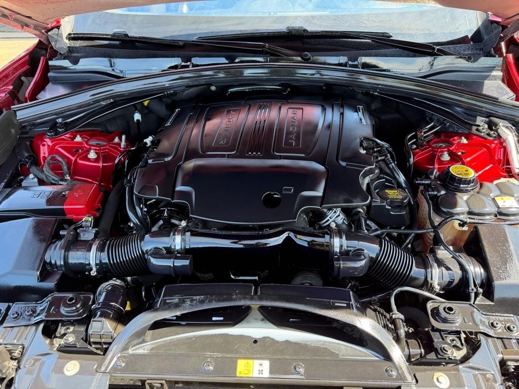 Jaguar F-Pace 35t Premium 2017