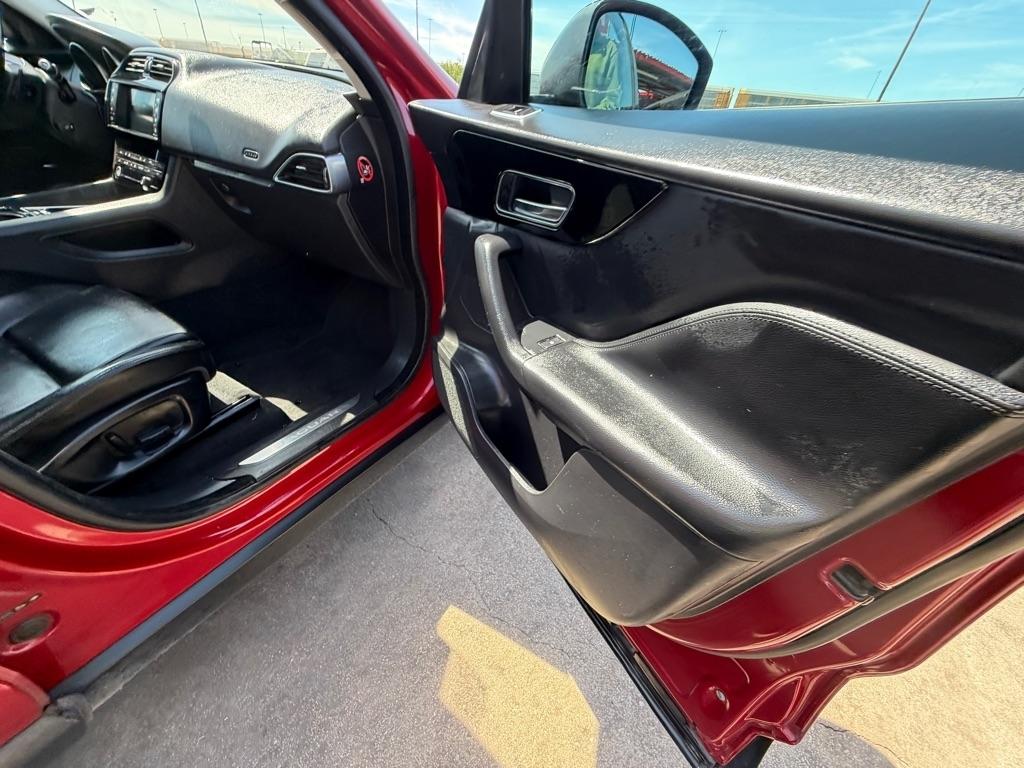 Jaguar F-Pace 35t Premium 2017